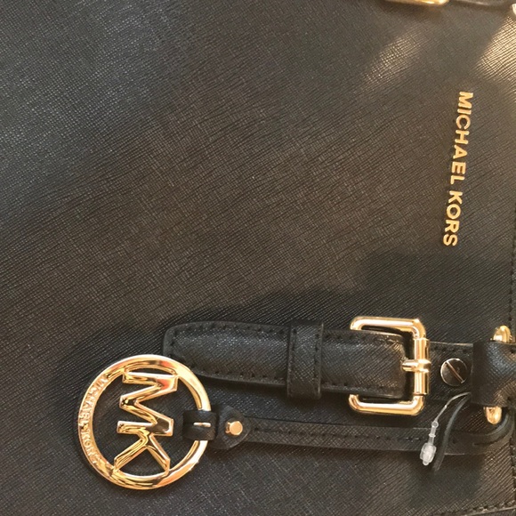 Michael Kors Ciara Large Saffiano Leather Satchel - Picture 2 of 8